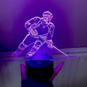 Light up hockey player